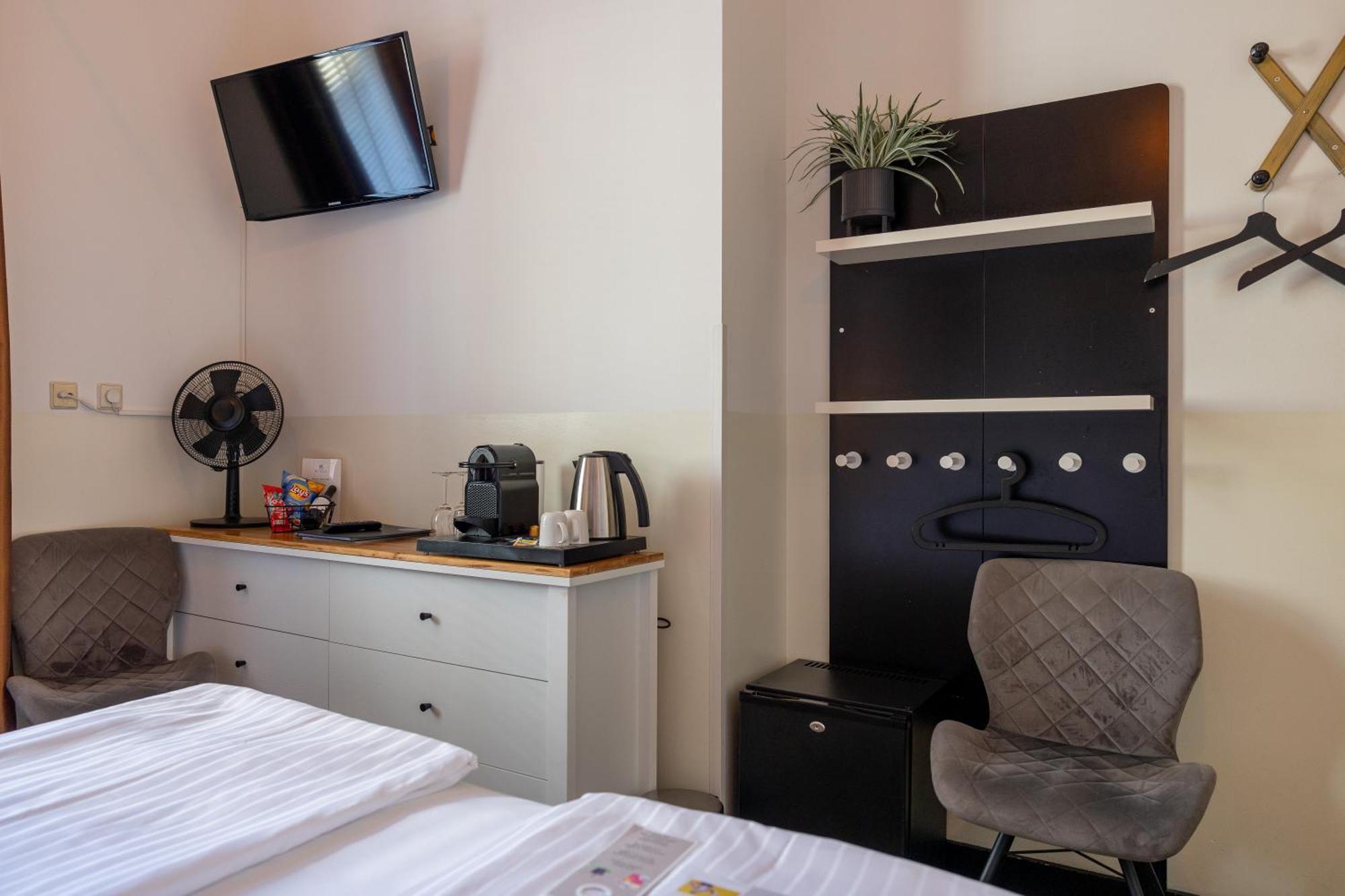Hotel Buren West-Terschelling Ngoại thất bức ảnh
